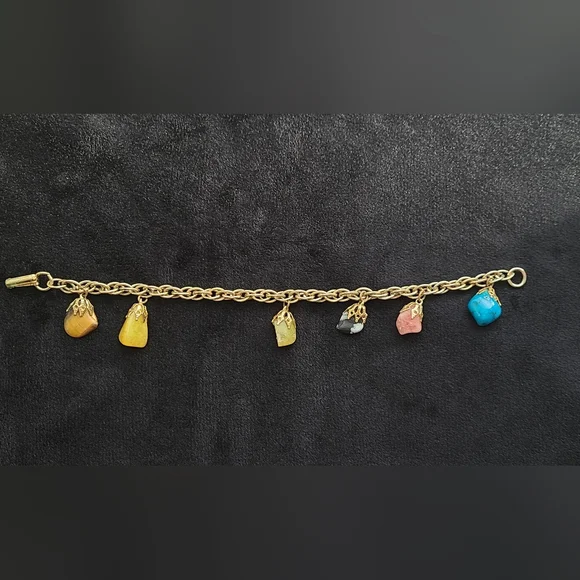 Natural stone vintage charm bracelet - Picture 5 of 5